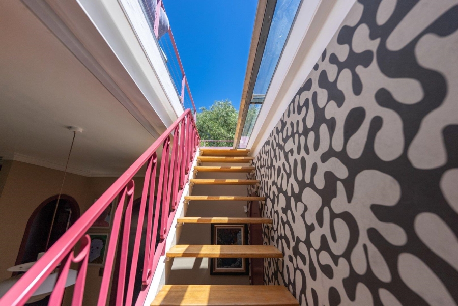 2 Bedroom Property for Sale in De Waterkant Western Cape